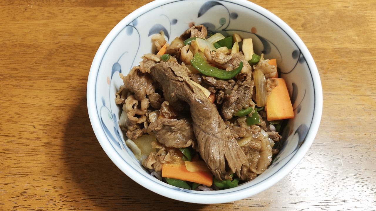 ガッツリお肉と野菜が摂れる 基本の焼肉丼 レシピ リベラルアーツ研究所
